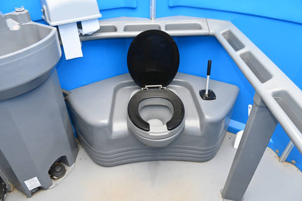 Best Wedding porta potty rental  in Silver Springs Shores, FL
